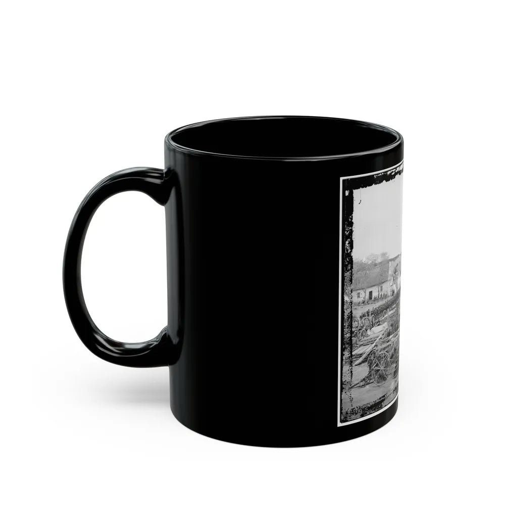 Yorktown, Va. Federal Artillery Park (U.S. Civil War) Black Coffee Mug-Go Mug Yourself