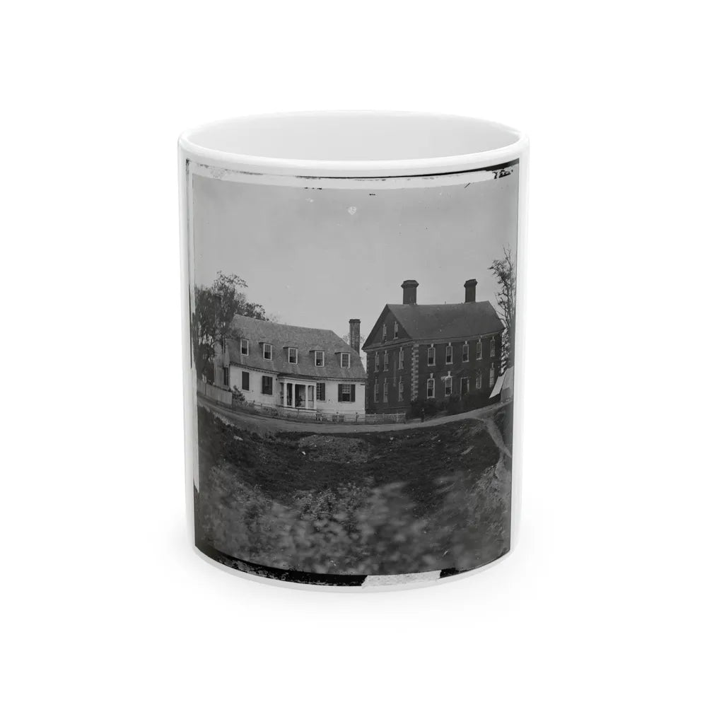 Yorktown, Va. Thomas Nelson House (Right), Used As A Hospital; In 1781 Used As A Headquarters By Lord Cornwallis (U.S. Civil War) White Coffee Mug-11oz-Go Mug Yourself
