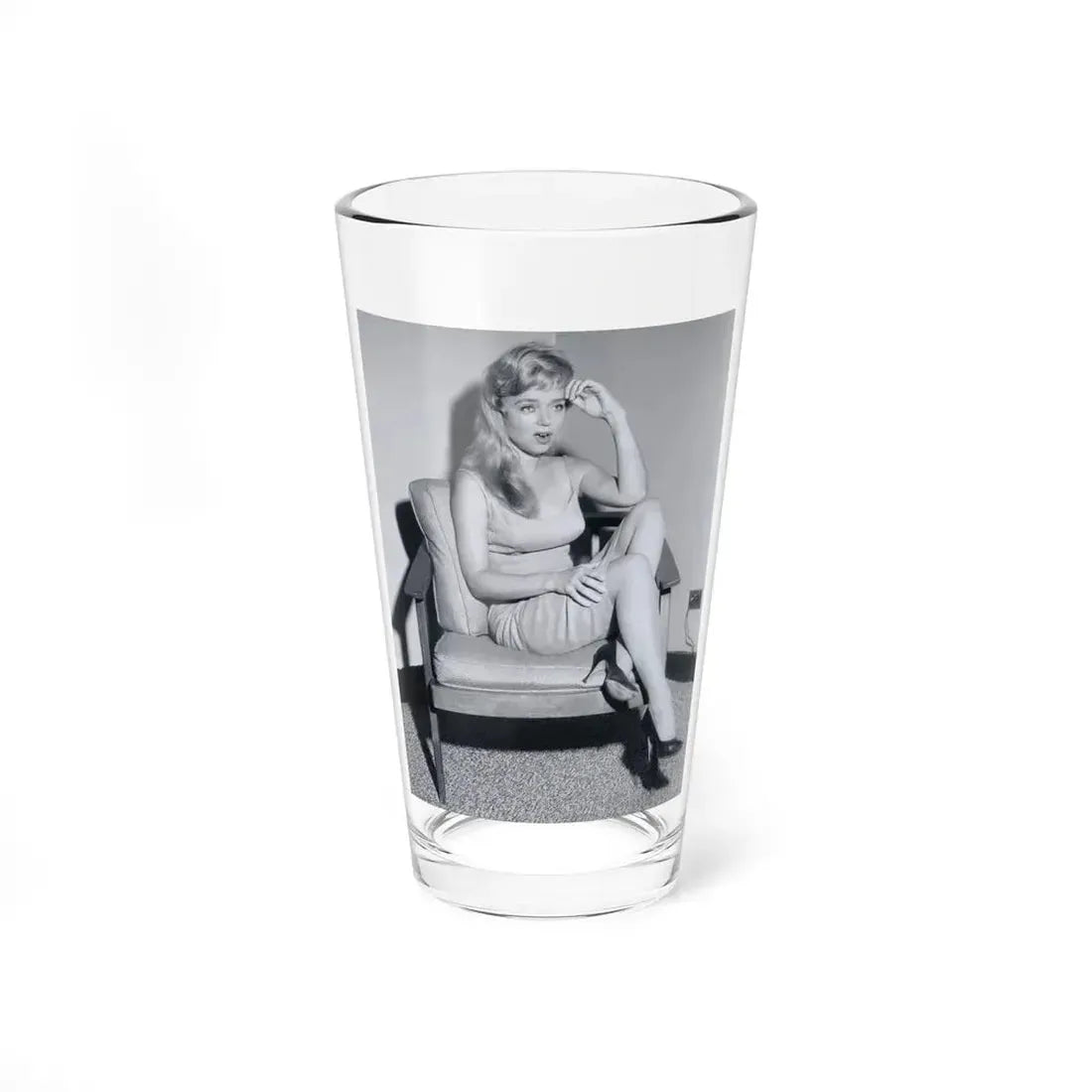 Yvette Vickers #90 (Vintage Female Icon) Pint Glass 16oz 16oz - Go Mug Yourself