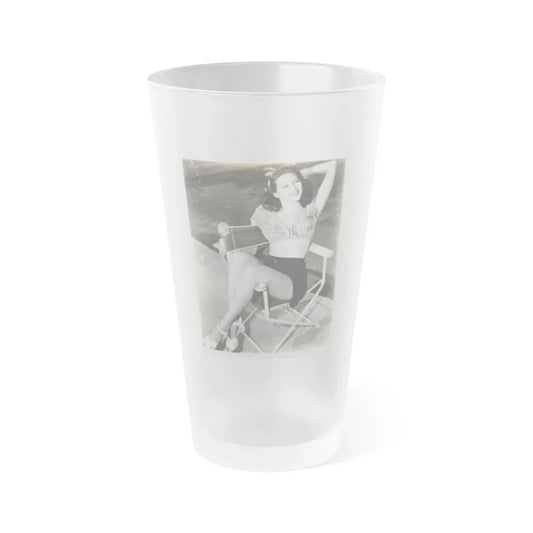 Yvonne DeCarlo #01 (Vintage Female Icon) Frosted Pint Glass 16oz 16oz Frosted - Go Mug Yourself